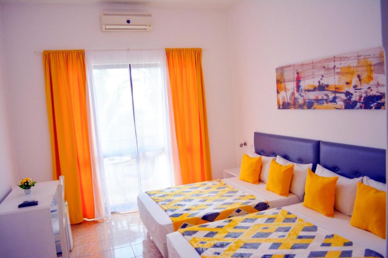 Aparthotel Santa Maria Beach Exteriör bild